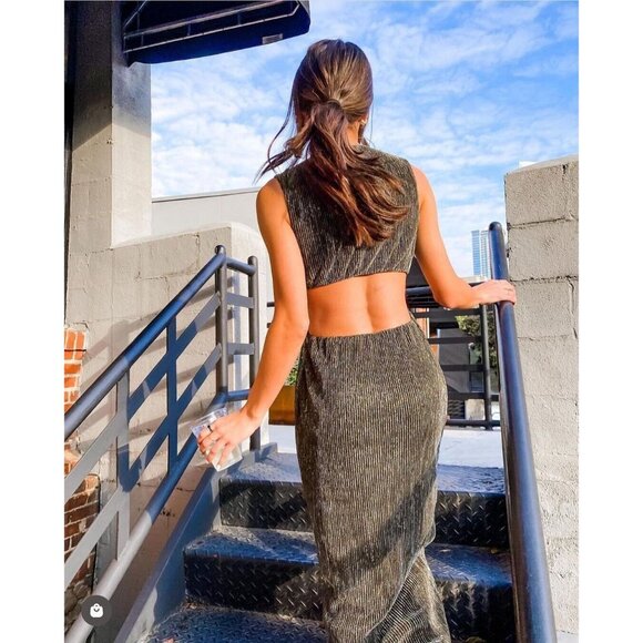 NWOT MINKPINK Emory Cut-out Ribbed Midi Dress Metal Black Gold Size XL - Picture 3 of 15